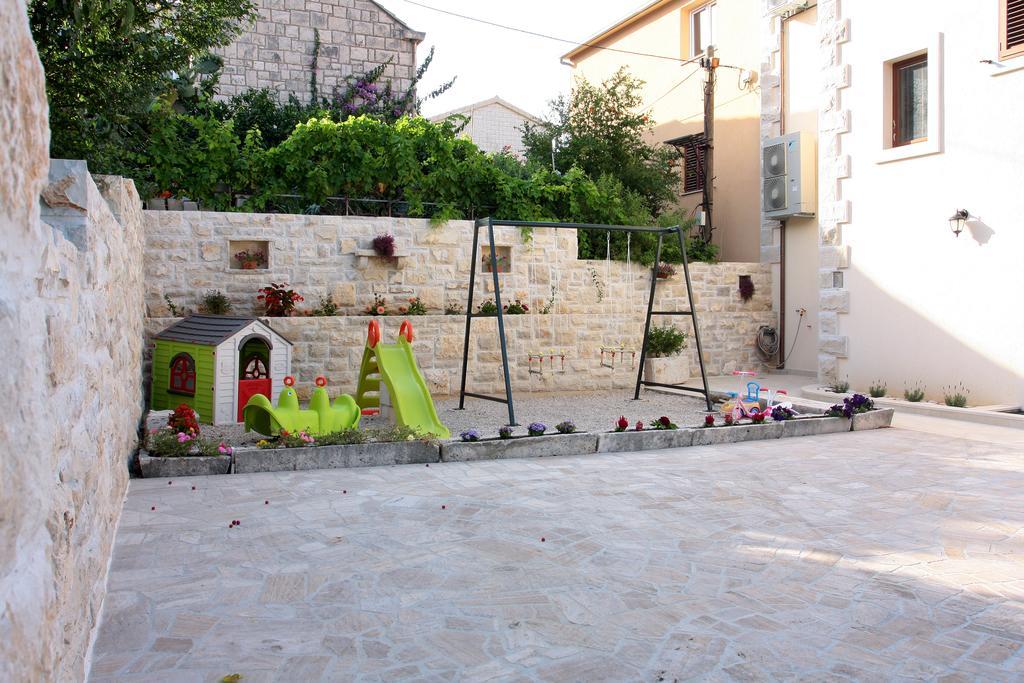 Apartment Luvi Korčula Екстериор снимка
